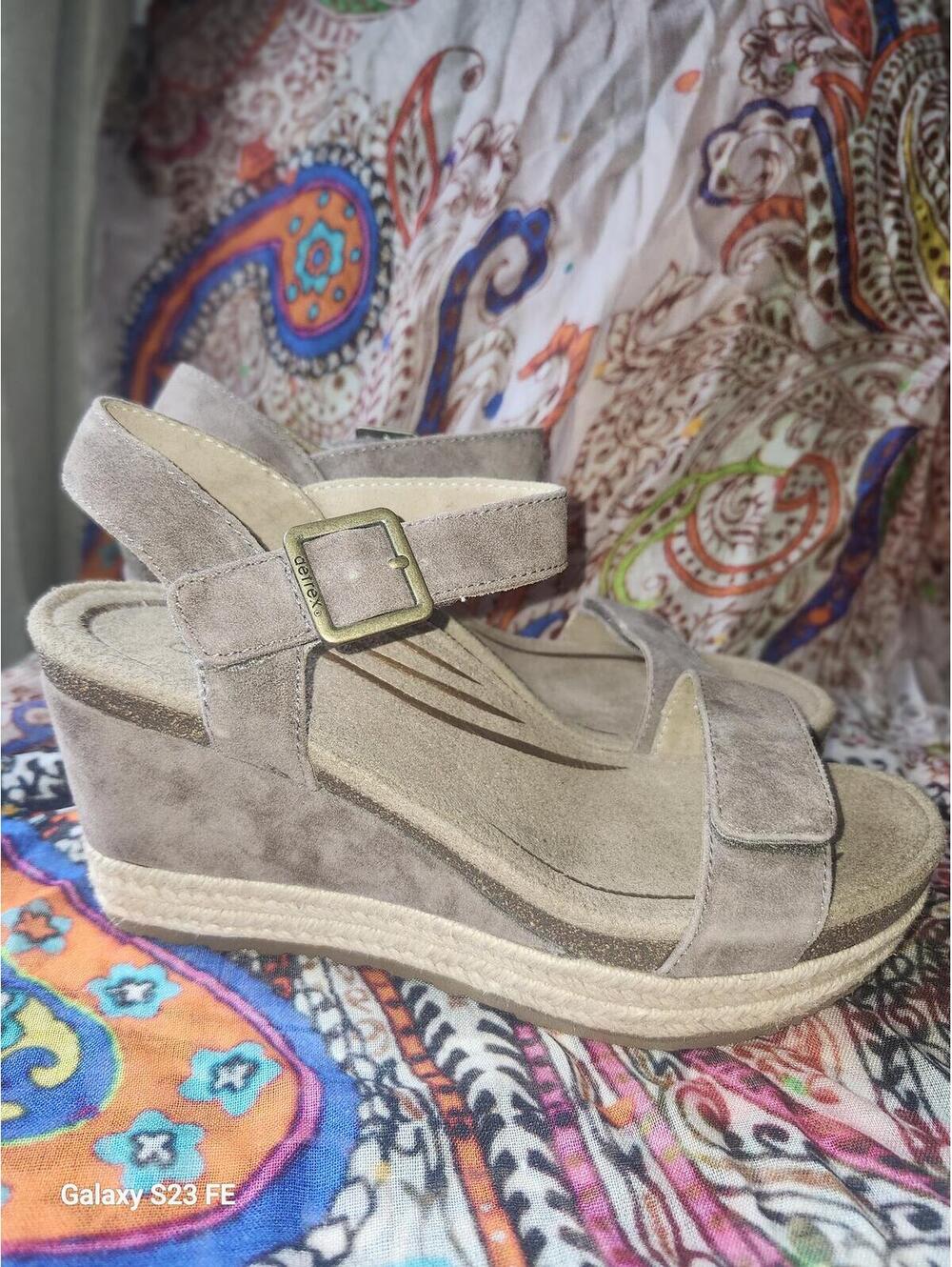 Aetrex Sydney Deep Taupe Wedge Espadrille Sandal Size 39